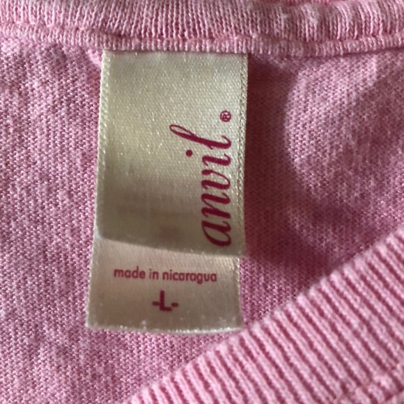 Pink tee - Picture 2 of 3